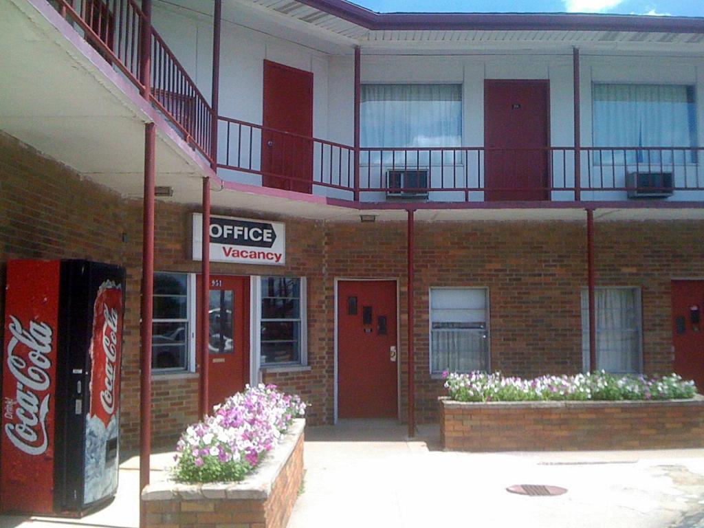 Fiesta Motel Pontiac Exterior foto